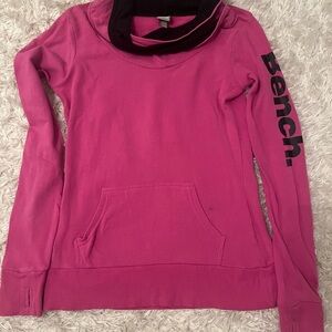 Women’s size M Bench Pink Wtap neck Sweatshirt